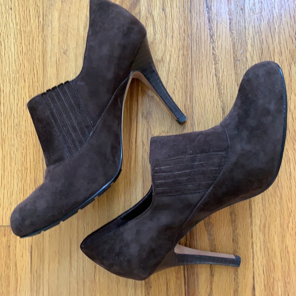 Cole Haan Nike Air Suede/Leather Heels like new! - Picture 1 of 10